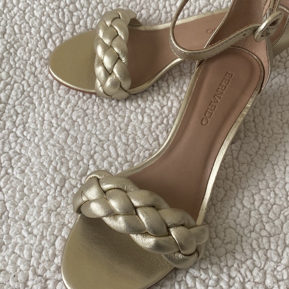 NWOT Bernardo Anthropologie Bethany Gold Braided Strap Block Heels - Picture 4 of 16